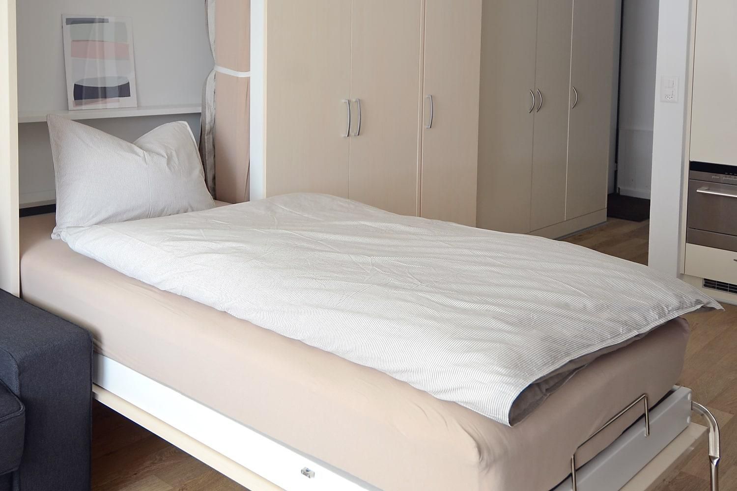 Wandschrankbett, Einzelbett - Ferienwohnung Studio 25 - Haus Green - Davos Platz